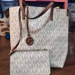 Michael Kors Medium Tall Tote Bag